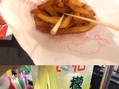 -六合夜市