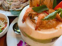 -Chom Cafe and Restaurant