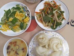 -爱月宝月嫂·育儿嫂(哈尔滨总店)