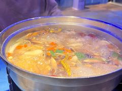 鲜人参锅底-千岛蚝高压锅生蚝·人参火锅(白云万达店)