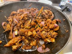 招牌胡须佬鸡煲-胡须佬鸡煲四季火锅店(石厦西村直营店)