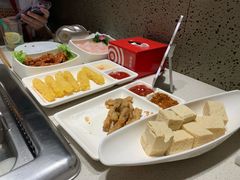 -海底捞火锅鲜切牛肉主题店(长寿路店)
