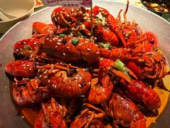 -巴厘龙虾·榜首油焖大虾(音乐学院·沿江酒馆店)
