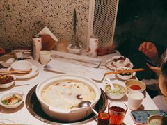 -三人行骨头王火锅(长寿店)