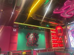 -多嘴超级肉蟹煲(杉杉国潮主题店)