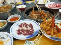 -锤头鲨毛肚海鲜烤肉自助餐厅(国购广场店)