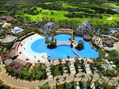 -海口观澜湖火山温泉谷