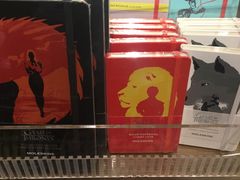 -LOG-ON(海港城店)