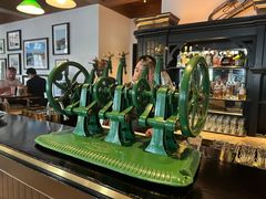 -Long Bar(莱佛士酒店)