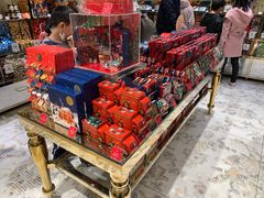 -VENCHI 闻绮(北京国贸商城店)