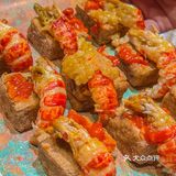 顶不住了！臭豆腐夹龙虾！南京必吃18年老店