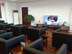 -上汽荣威飞凡体验中心(莲池南二环店)