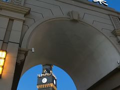 -王府井奥莱临潼小镇(临潼店)