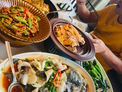 自制客家酿豆腐-秋色客家菜(流塘店)