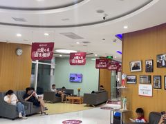 -雅悦齿科(顾村公园店)