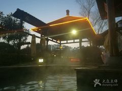 -咸宁万豪温泉谷度假区