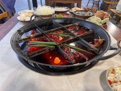 -正南齊北重庆老火锅(光华村直营店)