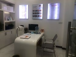 -痘敏医生专业祛痘连锁