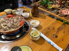 -阿婆情腊排骨火锅(金虹路店)