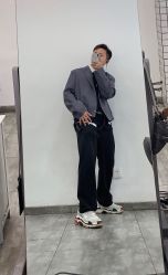 -HANYI韩艺形象店