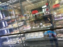 面包甜点陈列柜-巴黎贝甜(凯德MALL望京店)
