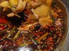 -乡土特色.冷锅鱼.牦牛肉汤锅