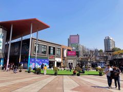 -证大大拇指广场(芳甸路店)