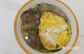 Classic Beef Noodle with Large Pieces of Meat
