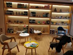 -Pets First伊珊娜洗护·精致美容·家庭式寄养(新会路店)