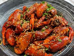 -肥肥虾庄·金牌油焖大虾(首义路店)