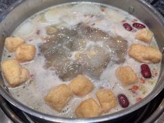 -一席地·本地鸡窝·杭帮鸡火锅(萧山银隆百货店)