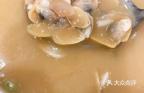 Sea Clam Rice Porridge