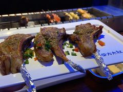 苏尼特金质烤羊排-三个蒙古大叔羊肉串(大宁店)