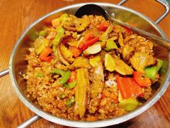 -老滇山寨•云南特色菜•地方菜•民族风情歌舞表演(金碧店)