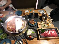 -湊湊火锅·茶憩(东城万达店)