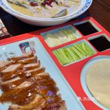 [礼花]丰富路挖掘宝藏大排档啦 [得意]