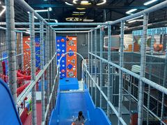 -造梦空间运动公园·跳格子·卡丁车·射箭馆