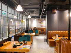 -肥肥虾庄·金牌油焖大虾(杨园滨江时代walk店)