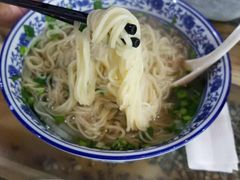 -陇上全荟兰州传统牛肉面(延吉路店)