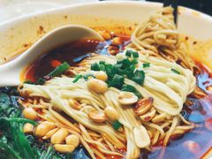 -尘香•传统川菜(创汇首座店)