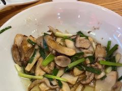 -吃饭皇帝大土家民族菜(正大广场店)
