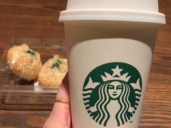 -星巴克(上海虹桥南丰城办公楼店)