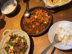 -麽麽家•爆炒牛肉饭(景瑞时光里店)