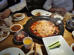 鸡公煲-红顶老汉烧鸡公羊蝎子火锅(学士街店)