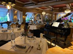 大堂-火车头法国西餐厅