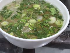 -牛一嘴·兰州牛肉面·大盘鸡(财富中心店)