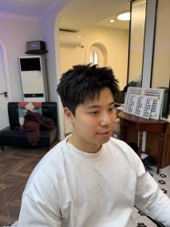 -理昂男士理发店 Barber shop