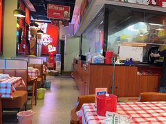 -一只虾·小龙虾·烧烤·肉蟹煲(同泰时代广场店)