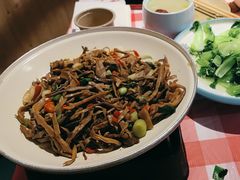 -望庐说·本地菜馆