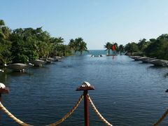 -亚龙湾喜来登·美景台大堂吧